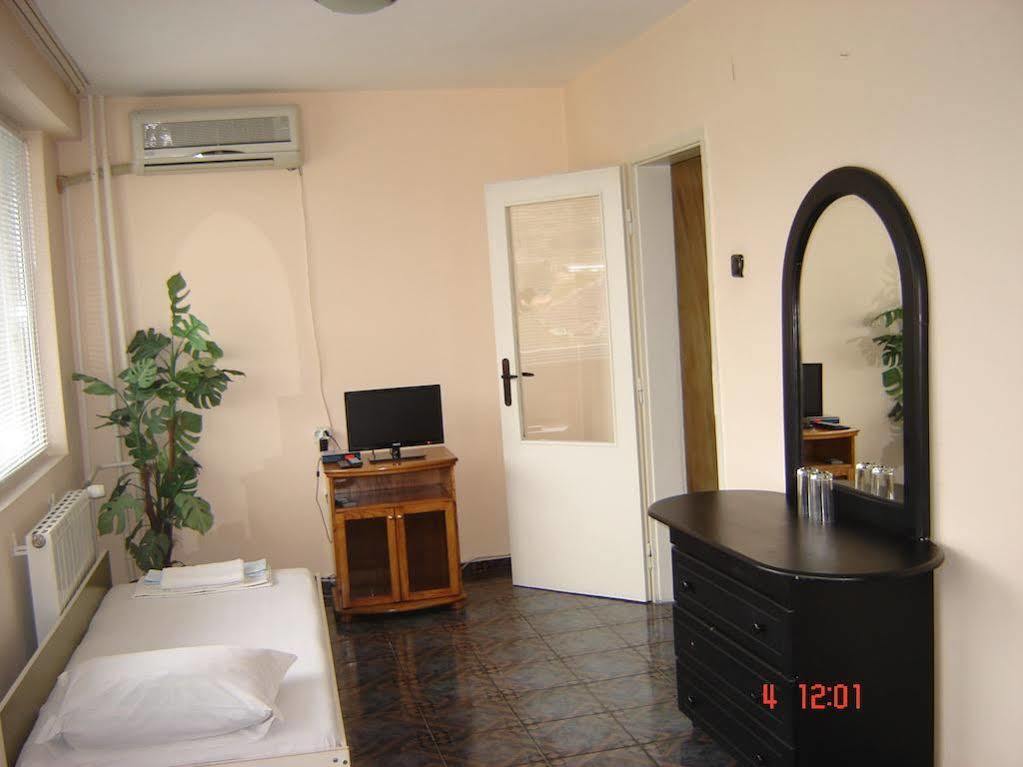 Kanclera Hotel Kaspichan 외부 사진