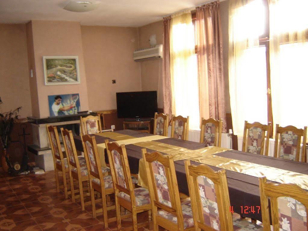 Kanclera Hotel Kaspichan 외부 사진